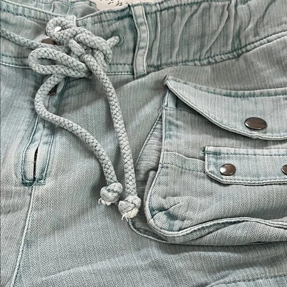 Free People Waimea Women's Cargo Shorts cotton M - Picture 7 of 8